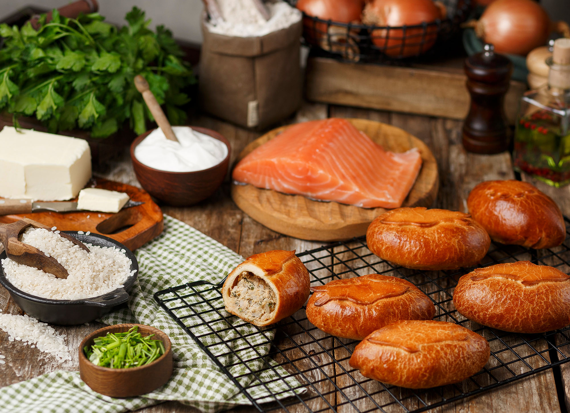 Пирожок "Акуловский" фуршетный с сёмгой